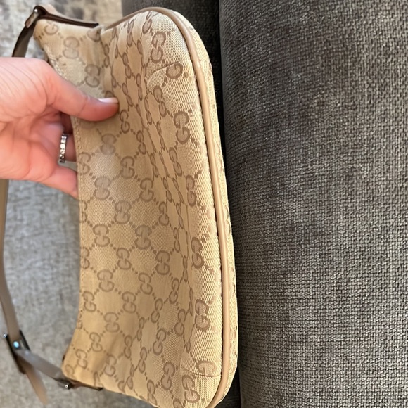 . I am pretty sure it is authentic, it was a gift. No dust bag.  early 2000’s. - Picture 8 of 8